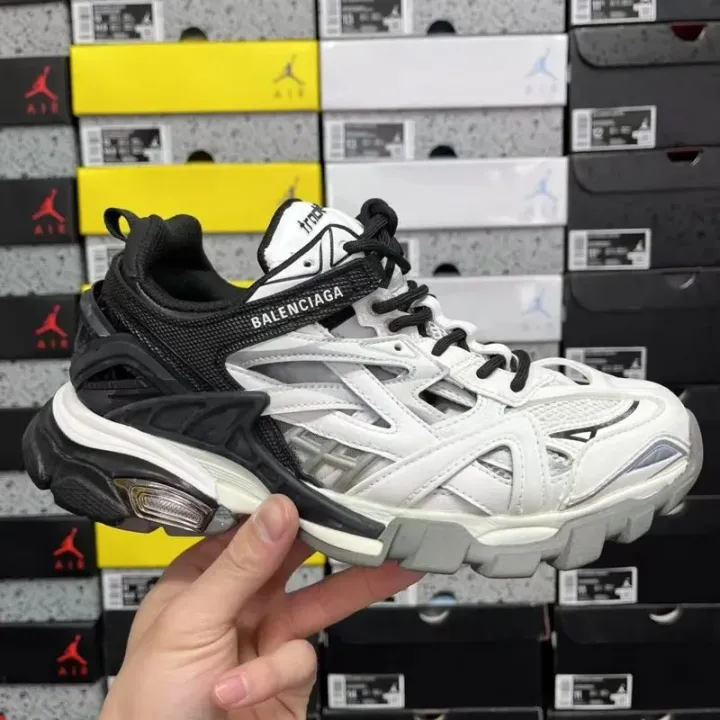 Balenciaga Track (More CW) rep