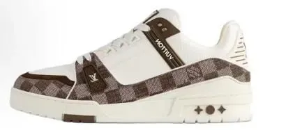 LV Trainers Brown Size rep