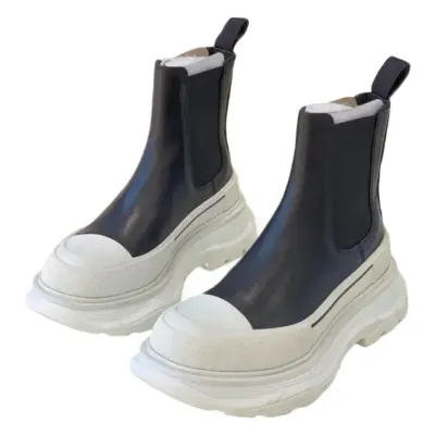Alexander McQueen Tread Slick Chelsea Shoes rep