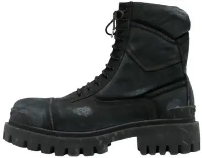 Balenciaga Strike Boots Black rep