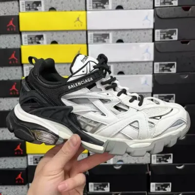 Balenciaga Track (More CW) rep