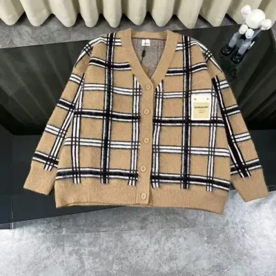 Burberry rep