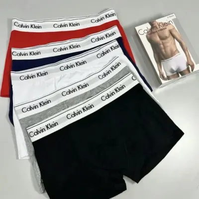 Calvin Klein Underwear rep