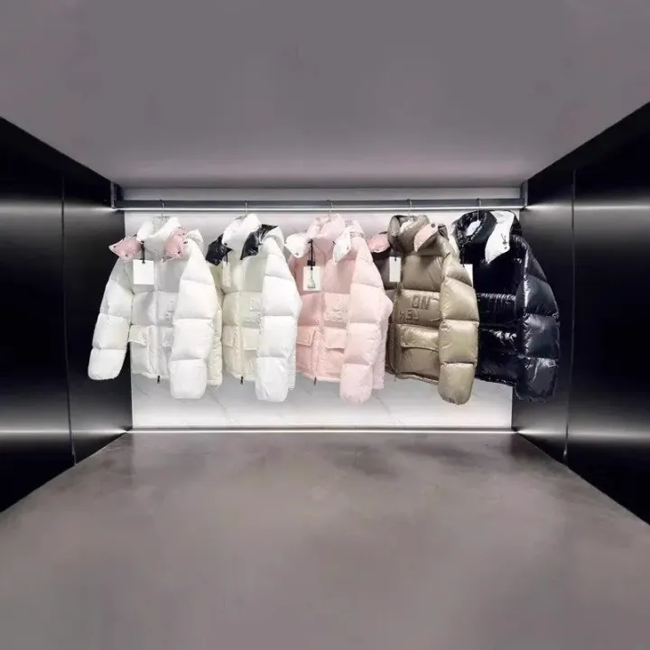 Women's Moncler Jacket rep